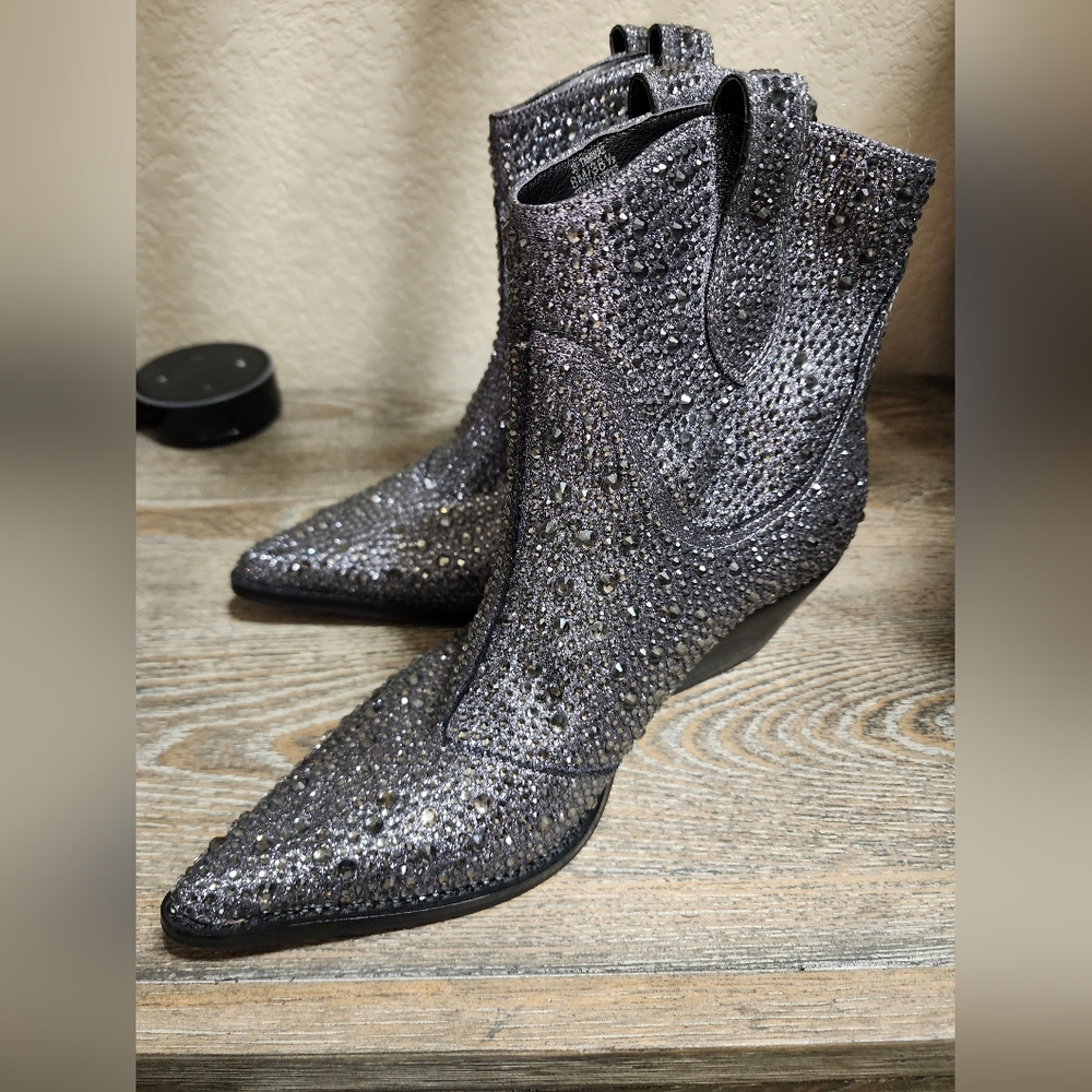 NWOT Jessica Simpson Sparkle Boots